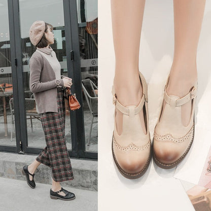 Chic Orthopedic Shoes with Unique Design