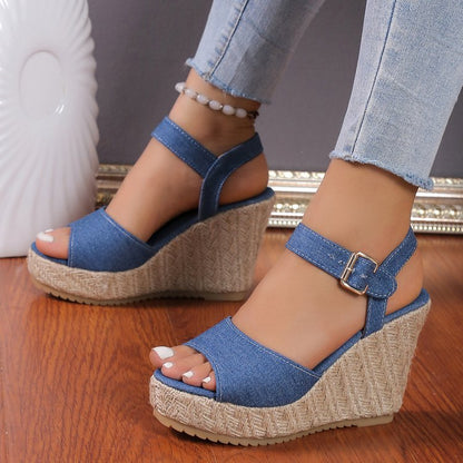 Graceful Orthopedic Sandals for Modern Look