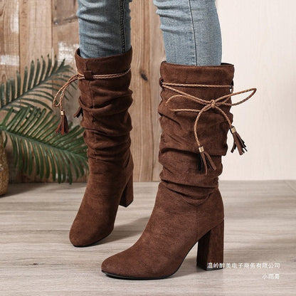 Graceful Orthopedic Boots for Modern Look