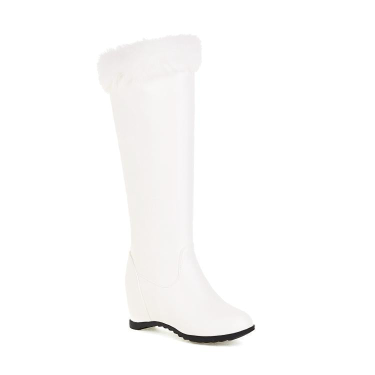 Graceful Orthopedic Boots for Modern Look