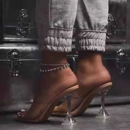 Graceful Orthopedic Sandals for Modern Look