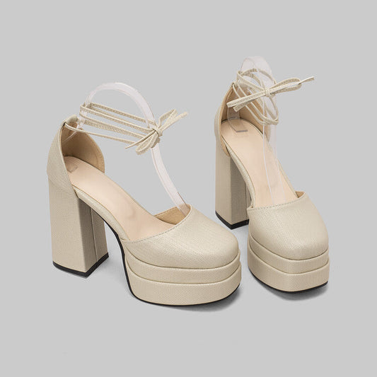 Chic Orthopedic Sandals with Unique Design