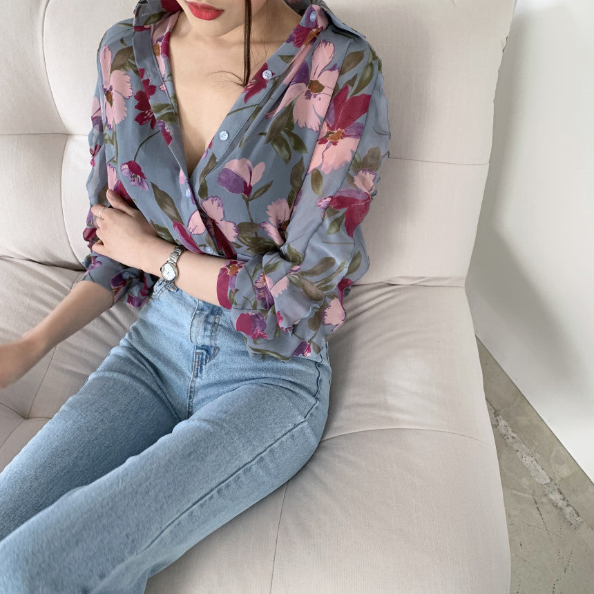 Elegantly Designed Garment