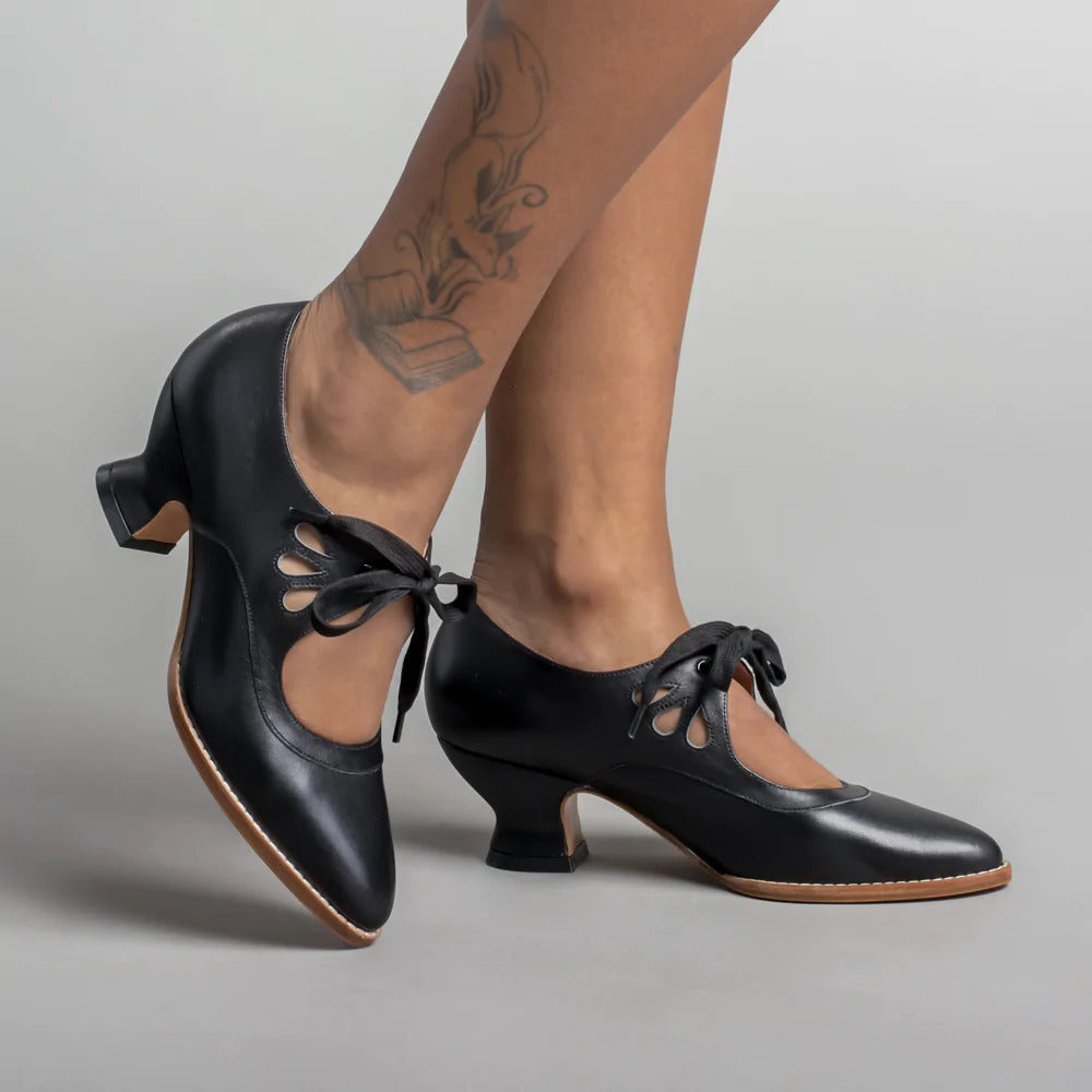 Chic Orthopedic Shoes with Unique Design