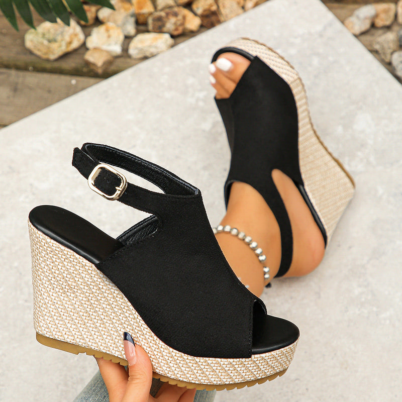 Chic Orthopedic Shoes with Unique Design