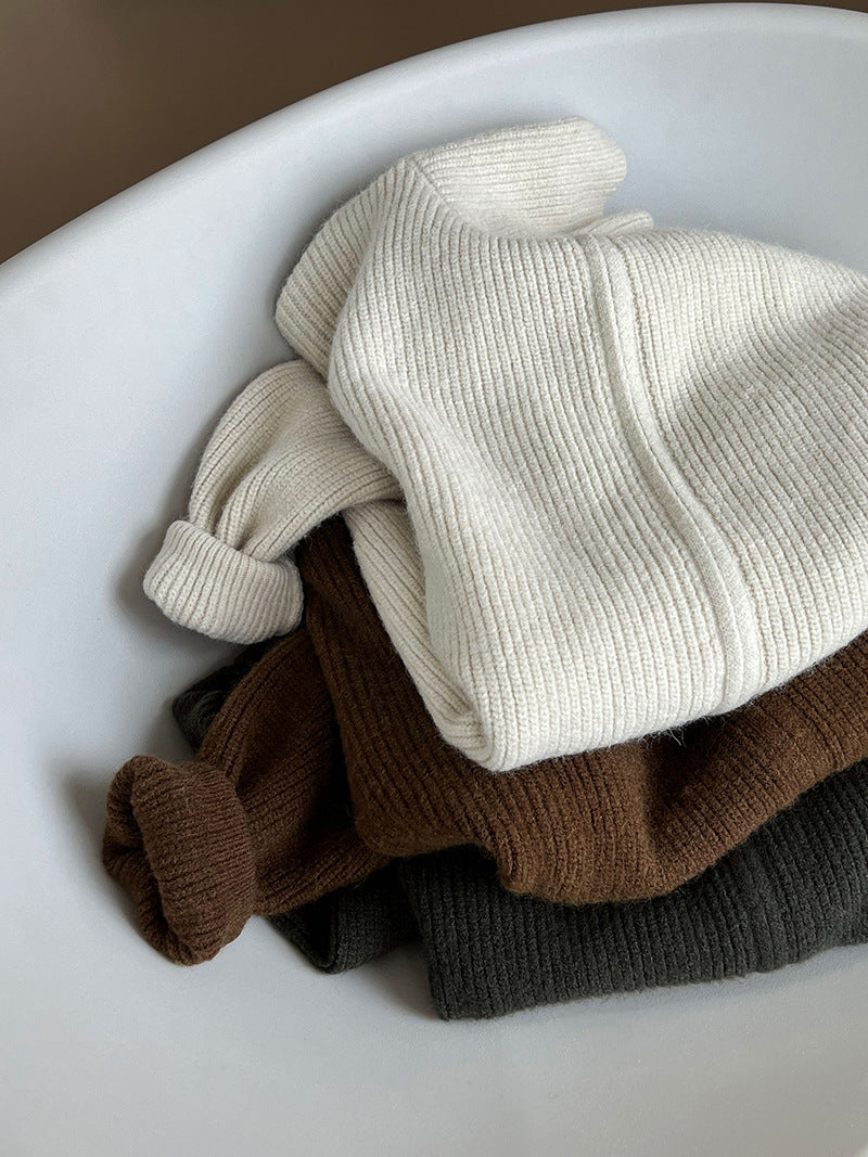 Gracefully Designed Jumper