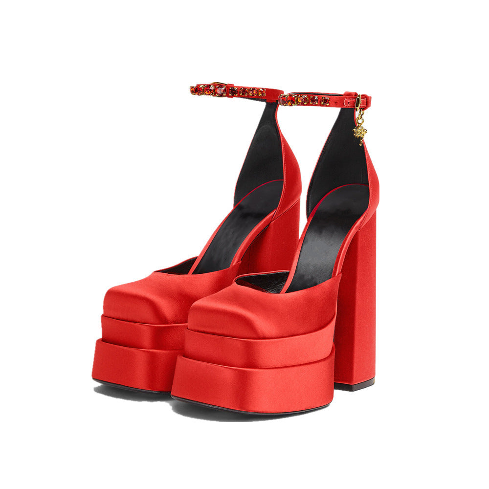 Classic Orthopedic Sandals with Timeless Style