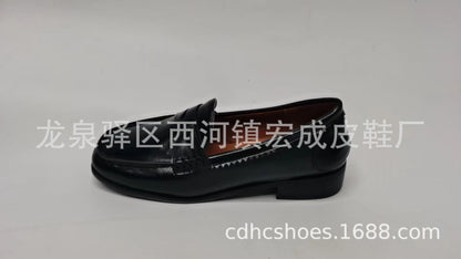 Chic Orthopedic Shoes with Unique Design