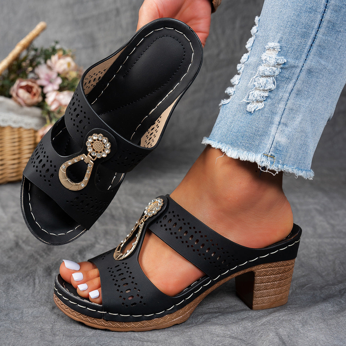 Chic Orthopedic Shoes with Unique Design