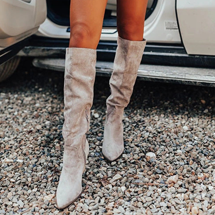 Graceful Orthopedic Boots for Modern Look