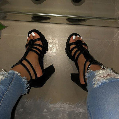Graceful Orthopedic Sandals for Modern Look