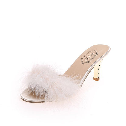 Graceful Orthopedic Sandals for Modern Look