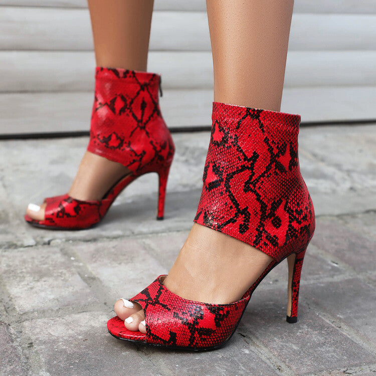 Chic Orthopedic Sandals with Unique Design