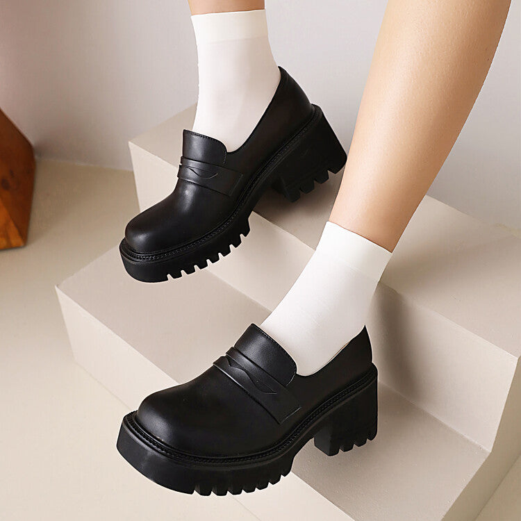 Classic Orthopedic Shoes with Timeless Style
