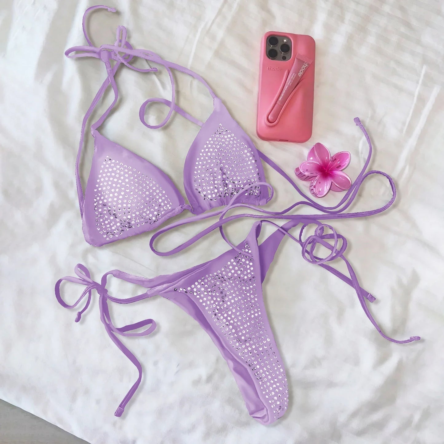 Beautifully Finished Bikini in a Timeless Design