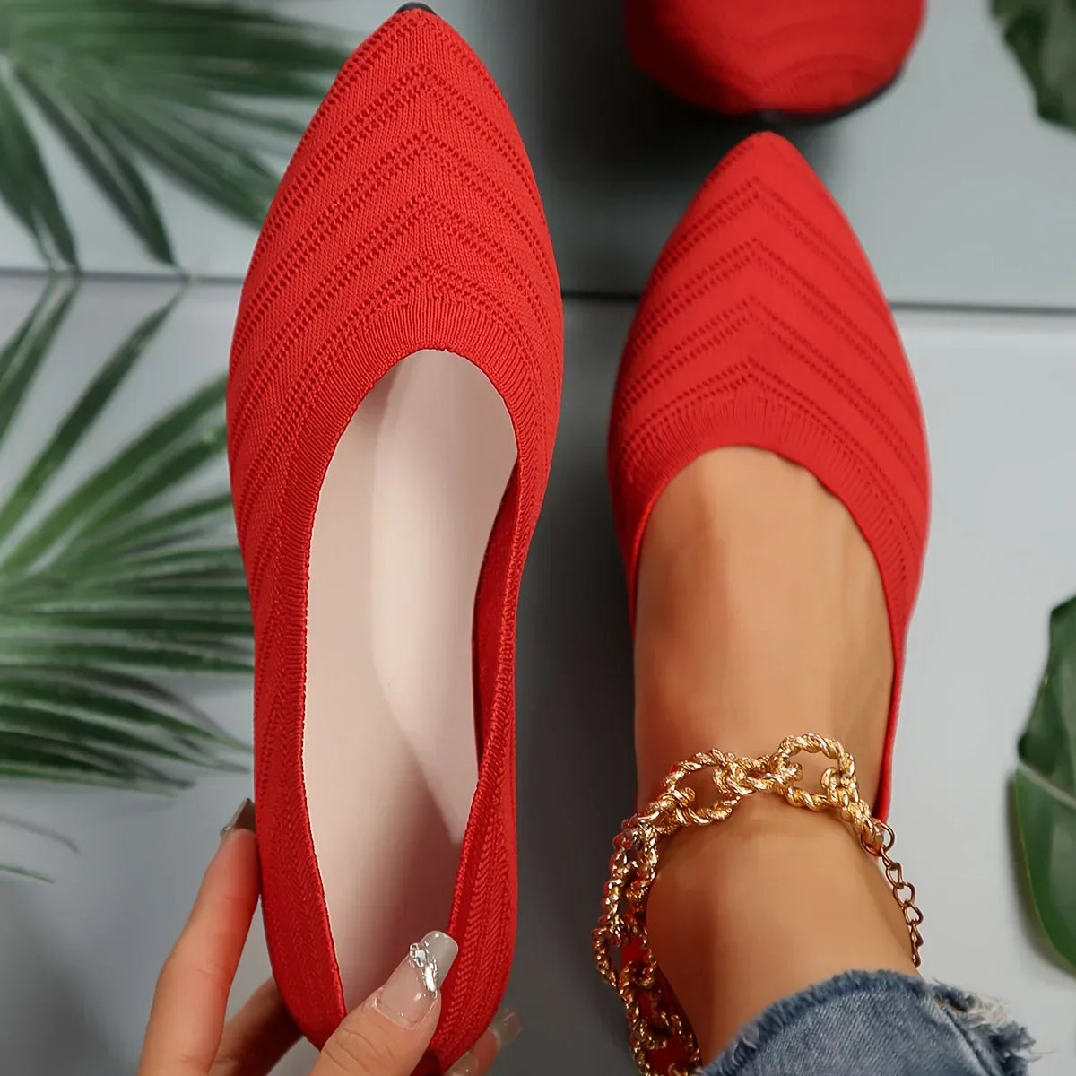 Tailored and Comfortable Orthopedic Flats