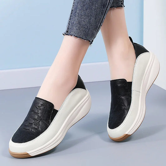 Durable and Supportive Orthopedic Shoes