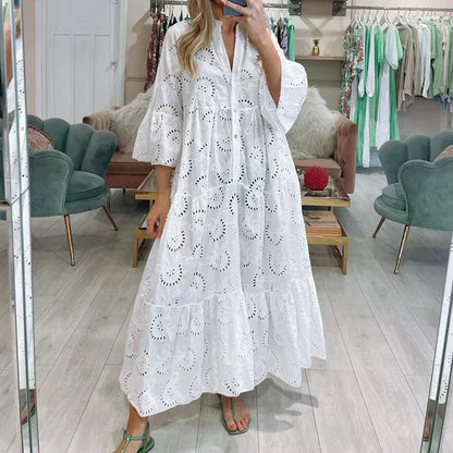 LM | Elegant dress with embroidered eyelets