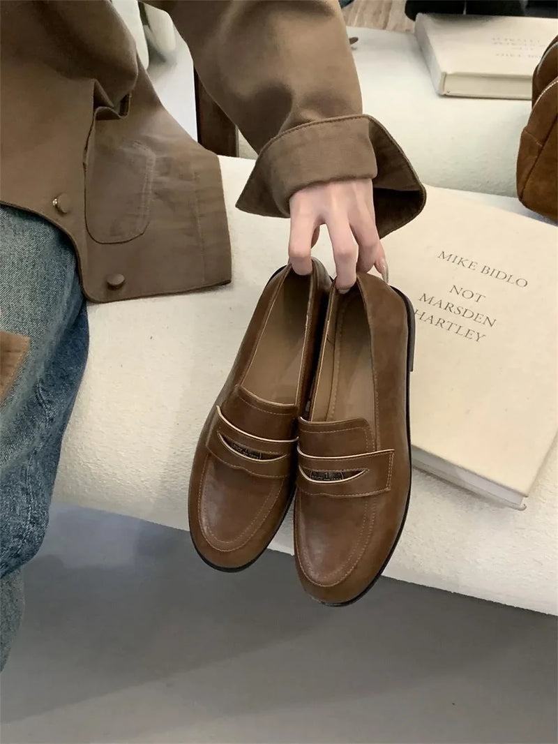 Fashionable and Supportive Orthopedic Flats