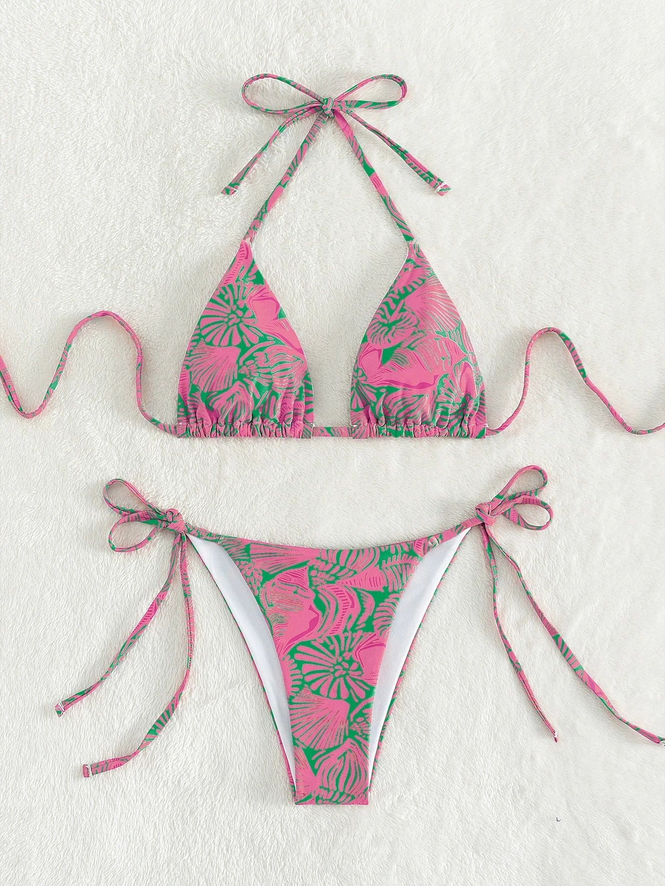Sophisticated Bikini With a Clean Classic Look