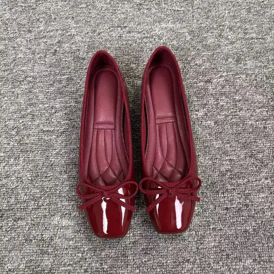 Fashionable and Supportive Orthopedic Flats