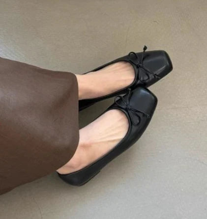 Fashionable and Supportive Orthopedic Shoes