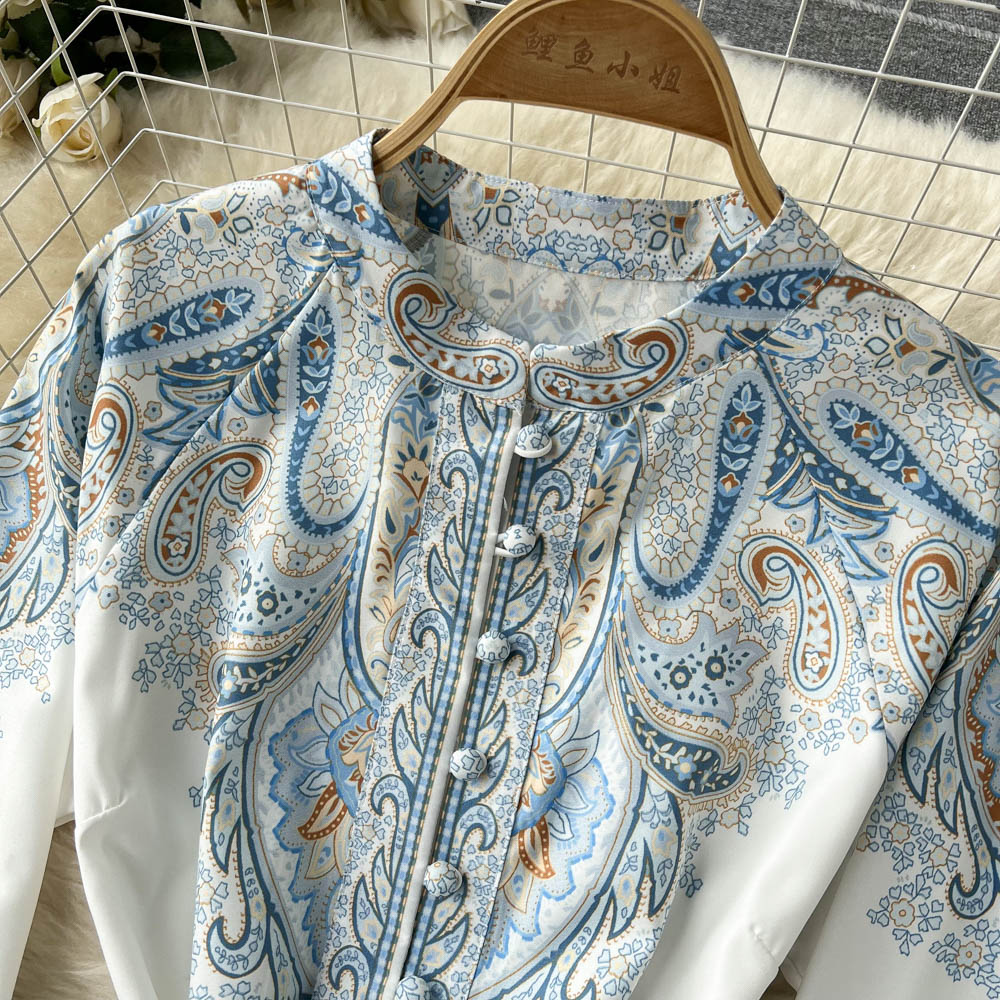 Elegantly Designed Garment
