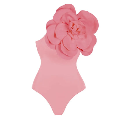 Effortlessly Bathing Suit With a Timeless Design