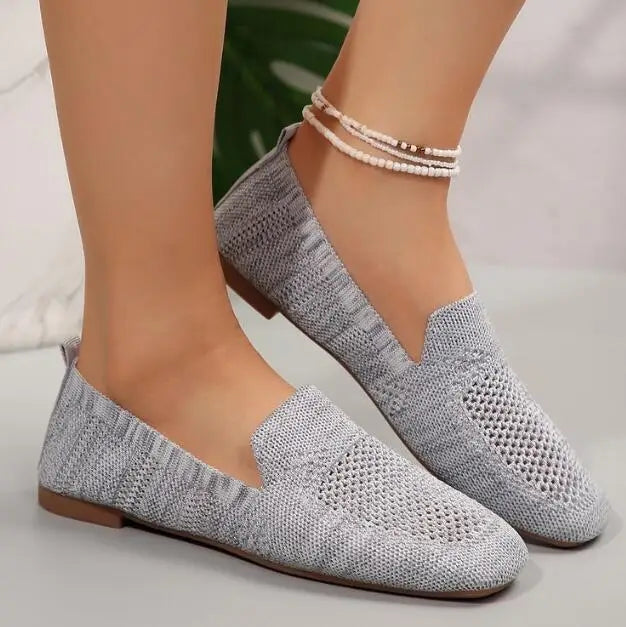 Versatile and Supportive Orthopedic Flats