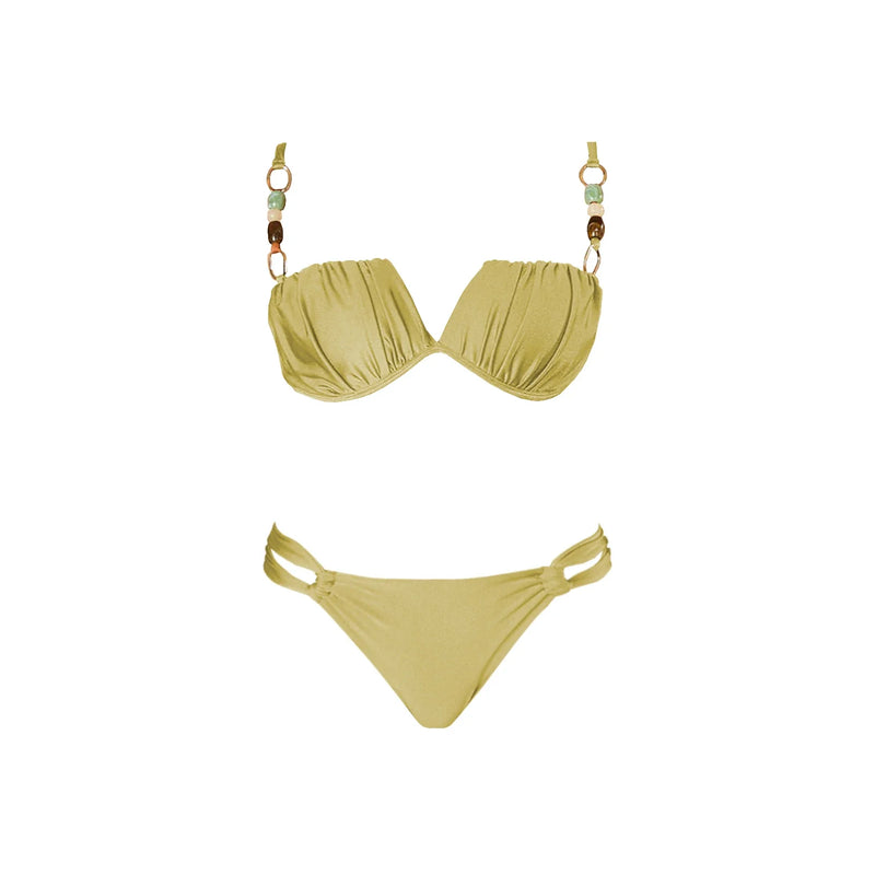 Effortlessly Bathing Suit With a Timeless Design