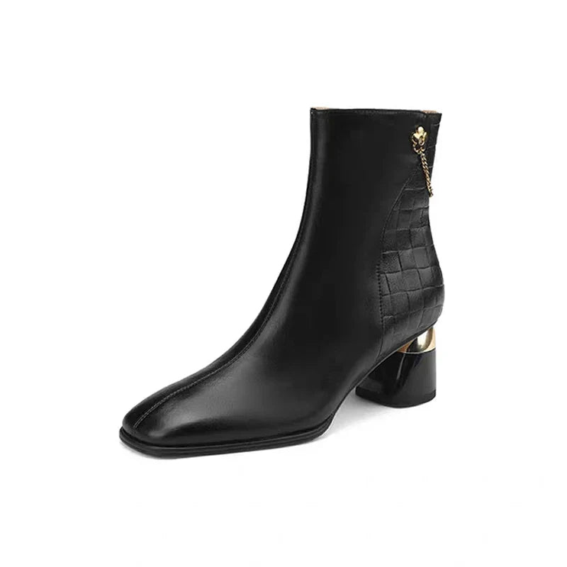 Comfortable and Fashionable Orthopedic Boots