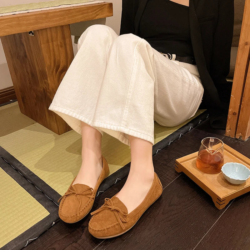 Versatile and Supportive Orthopedic Flats