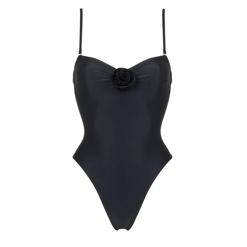 Sophisticated Bikini With a Clean Classic Look