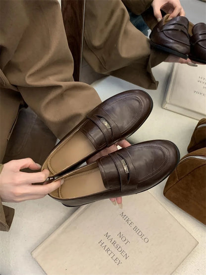 Fashionable and Supportive Orthopedic Flats