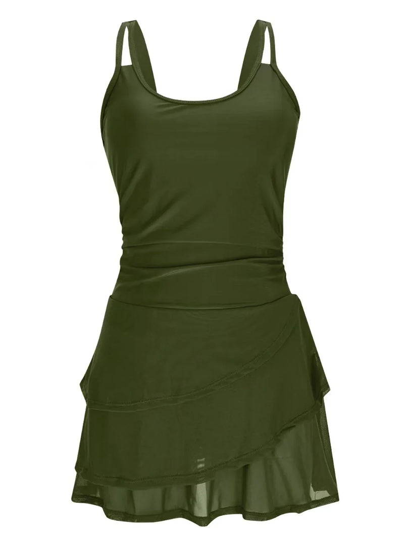 Sophisticated Dress With a Clean Classic Look