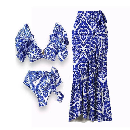 Casually Bikini With a Refined Edge