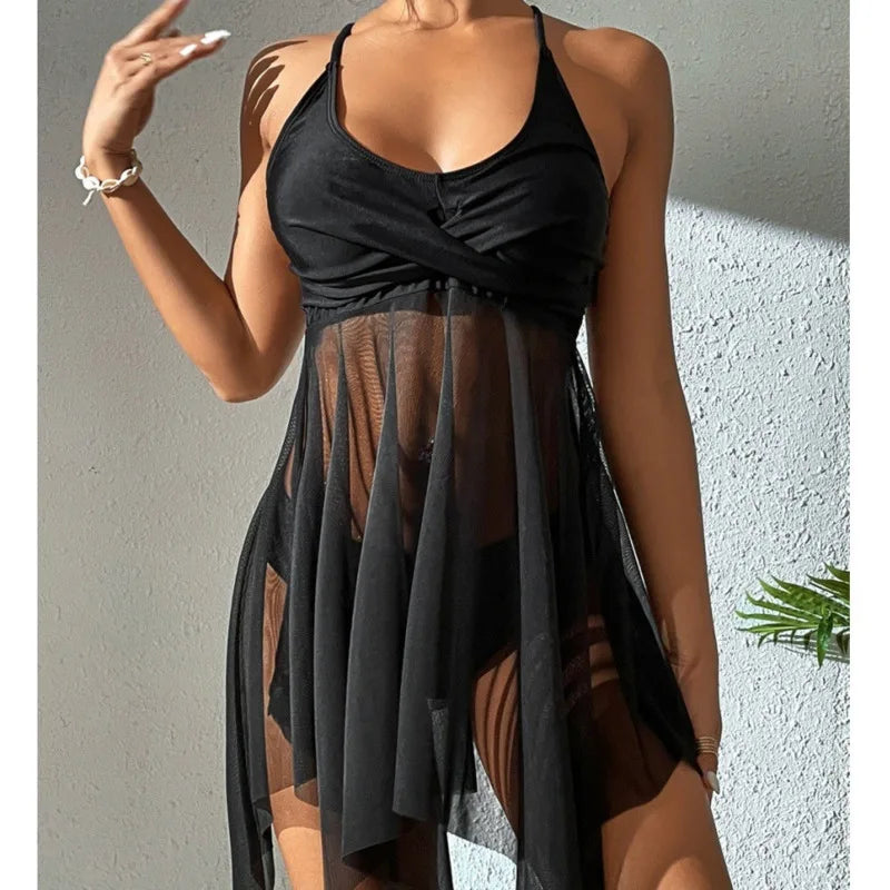 Effortlessly Bathing Suit With a Timeless Design