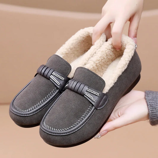 Versatile and Supportive Orthopedic Flats
