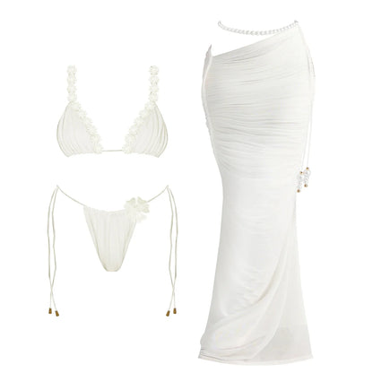 Casually Bikini With a Refined Edge
