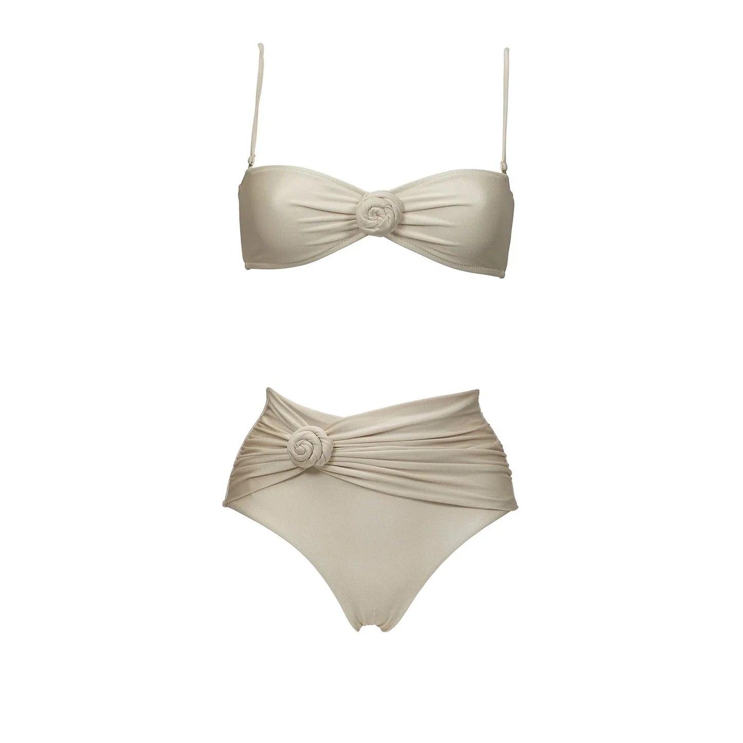Beautifully Finished Bikini in a Timeless Design