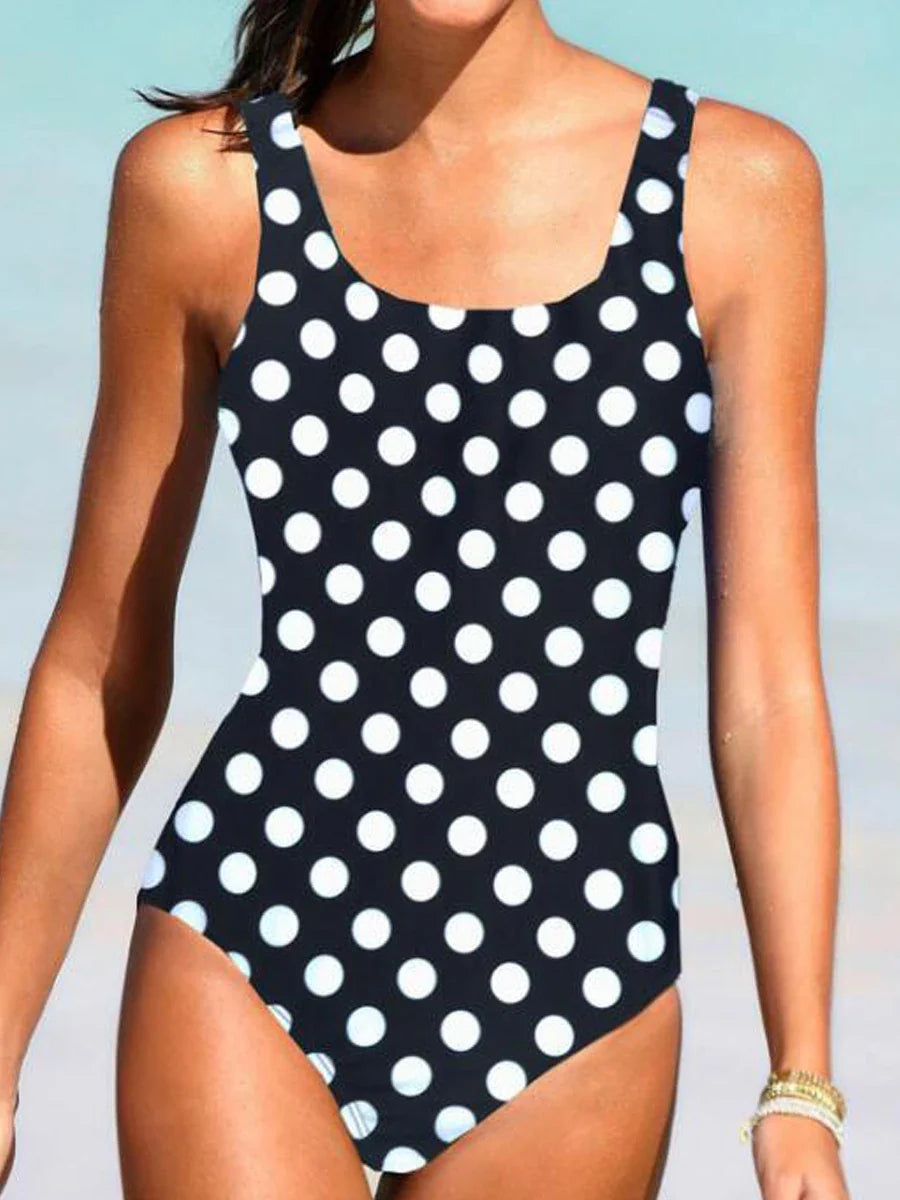 Effortlessly Swimsuit With a Timeless Design