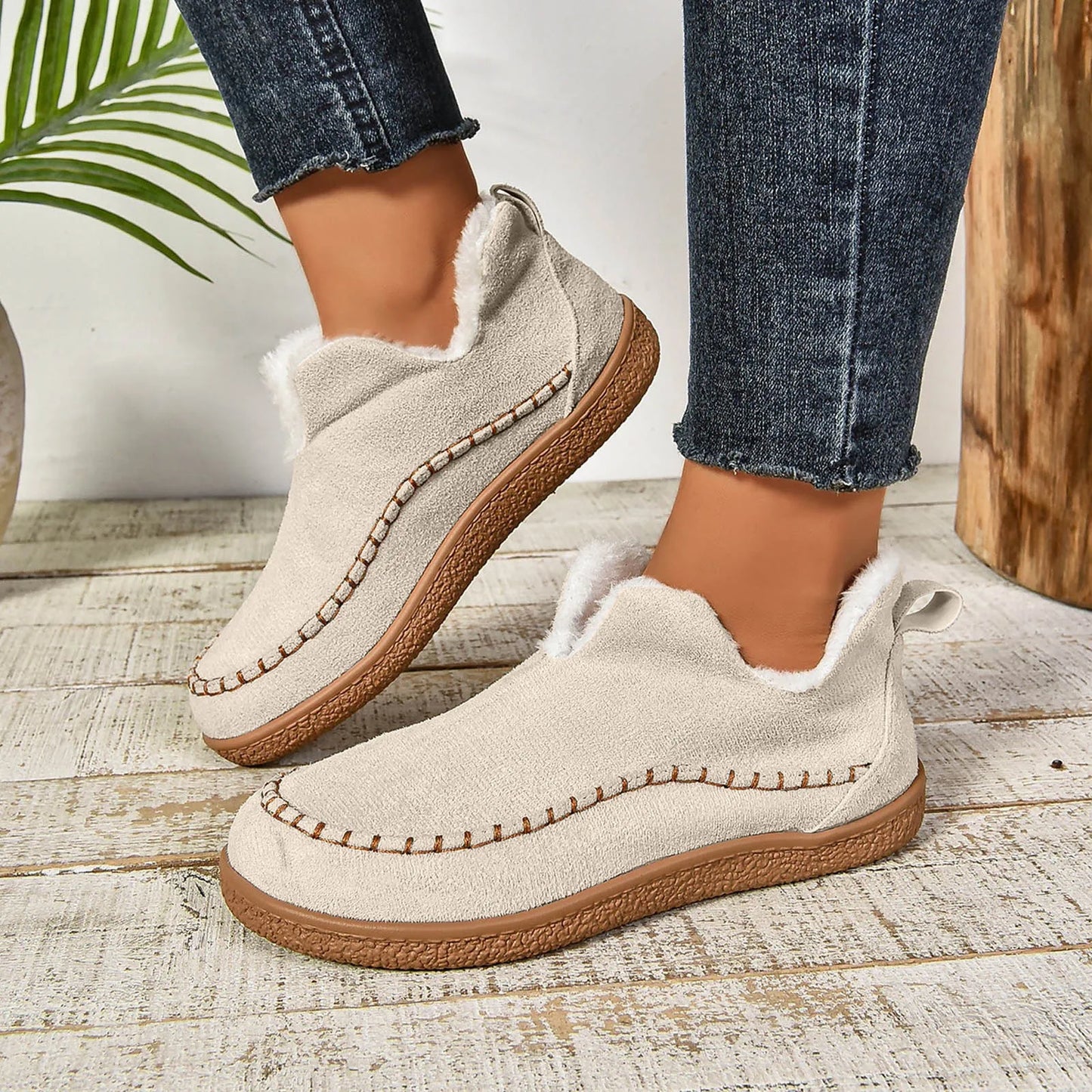 Versatile and Supportive Orthopedic Slippers