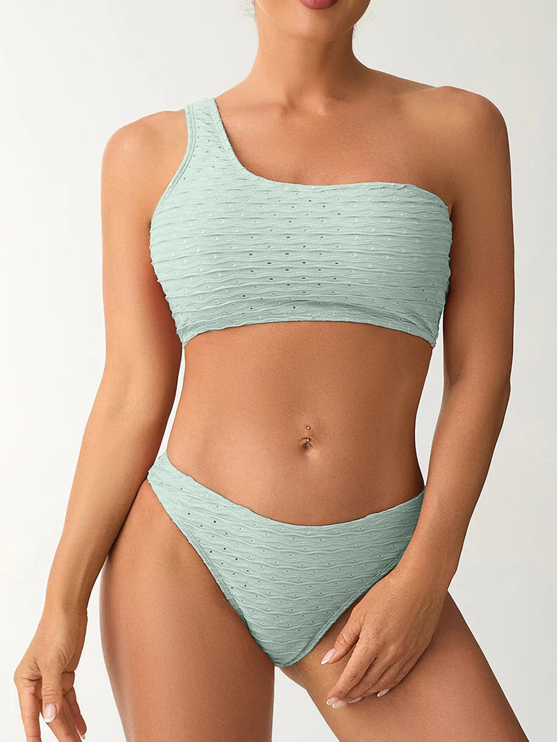 Finely Styled Bikini With a Classic Look