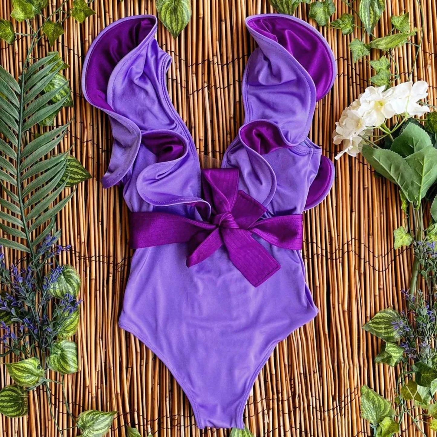 Effortlessly Bathing Suit With a Timeless Design