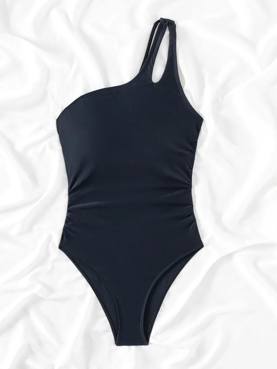 Effortlessly Swimsuit With a Timeless Design