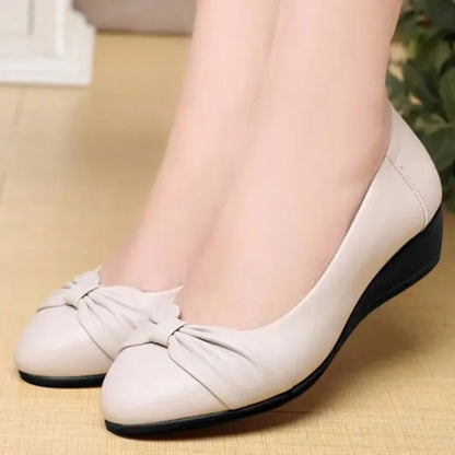 Tailored and Comfortable Orthopedic Flats