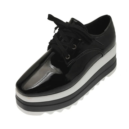 Versatile and Supportive Orthopedic Sneakers