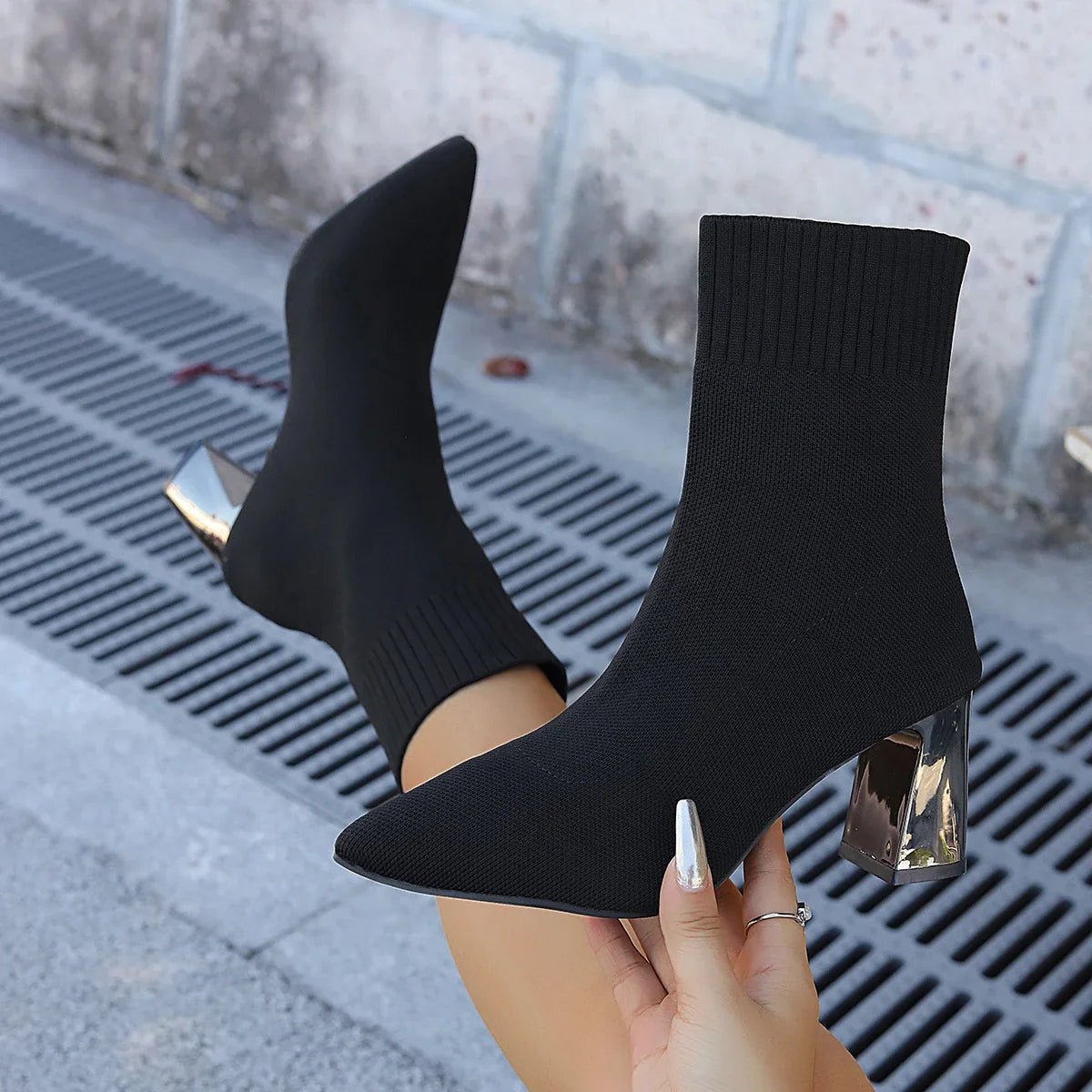 Tailored and Comfortable Orthopedic Boots