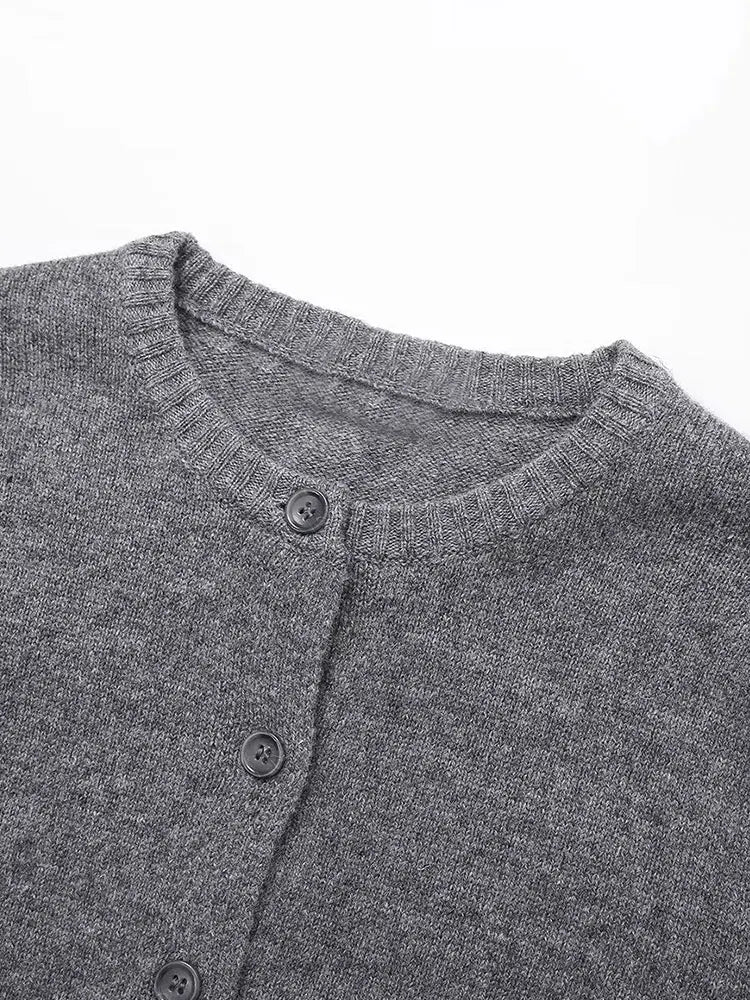 Timeless Vintage Style Jumper