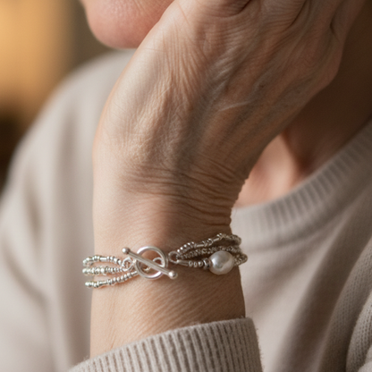 Romantic Pearl Bracelet for Special Moments